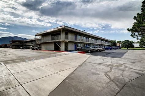 cheap motels in midvale utah that are pet friendly